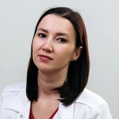 Першина Яна Анатольевна — пластический хирург, хирург