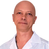 Стародубец Вадим Владимирович — анестезиолог, реаниматолог
