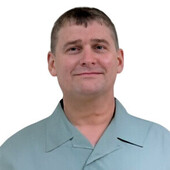 Генералов Андрей Юрьевич — стоматолог, стоматолог-хирург