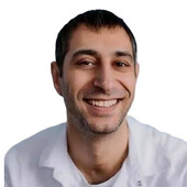 Симонян Хорен Айкович — стоматолог, стоматолог-хирург