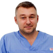 Долотин Денис Андреевич — челюстно-лицевой хирург, стоматолог