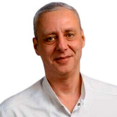 Беспалов Роман Дмитриевич — стоматолог, стоматолог-имплантолог