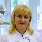 Лопатина Елена Дмитриевна — стоматолог, стоматолог-терапевт