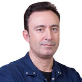 Кириаков Дмитрий Владимирович — стоматолог, стоматолог-ортопед