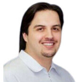 Макеев Дмитрий Сергеевич — стоматолог-ортопед