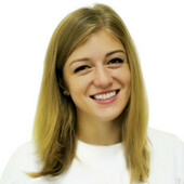 Лазарева Анна Константиновна — стоматолог, стоматолог-пародонтолог