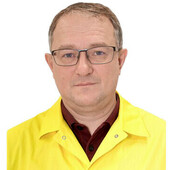 Дагаков Владимир Васильевич — онколог