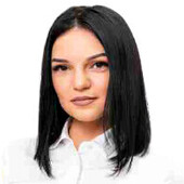 Кулакова Алина Вячеславовна — гигиенист стоматологический, стоматолог