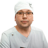 Сузый Юрий Юрьевич — стоматолог, стоматолог-хирург