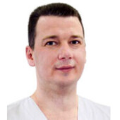 Паромчук Денис Анатольевич — стоматолог, стоматолог-хирург