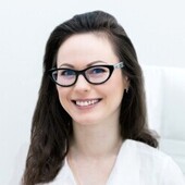 Сергеева Анастасия Юрьевна — гинеколог-эндокринолог, акушер