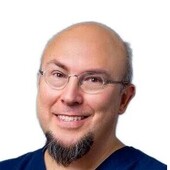 Юнусов Эдуард Мансурович — стоматолог-ортопед, стоматолог