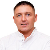Яловегин Александр Дмитриевич — уролог