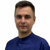 Хисамутдинов Ренат Маратович — стоматолог-хирург, стоматолог-имплантолог