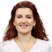 Амирова Жанна Зямилевна — окулист (офтальмолог)