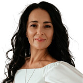 Амбросова Мария Олеговна — косметолог, дерматолог