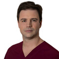 Серпуховитин Владислав Сергеевич - стоматолог, стоматолог-хирург