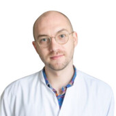 Михайлов Александр Олегович — терапевт