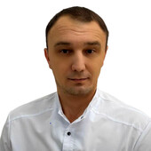 Тарасенко Тарас Сергеевич — травматолог-ортопед