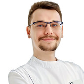 Мамалига Владислав Александрович — стоматолог, стоматолог-хирург