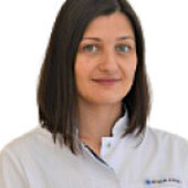 Попова Алиса Владимировна — педиатр
