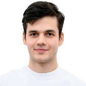 Берзегов Аслан Казбекович — стоматолог-хирург